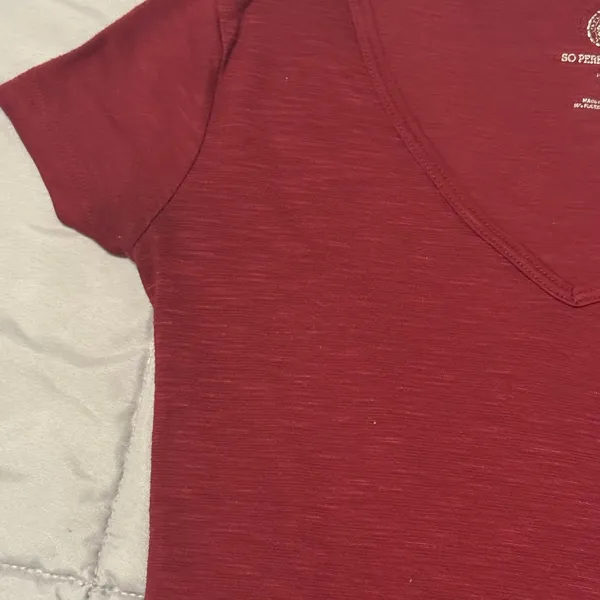 SO Women's Short Sleeve V-Neck Tee- Deep Red (XS) - Image 3