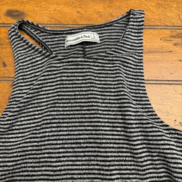 Abercrombie Fitch Striped Racerback Tank Top Women's Size S Black Gray‎ Casual - Image 2