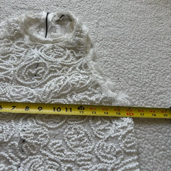 Zara Trafaluc White Cord Embroidered Lace Halter Crop Top L Sheer Boho Coquette - Image 4