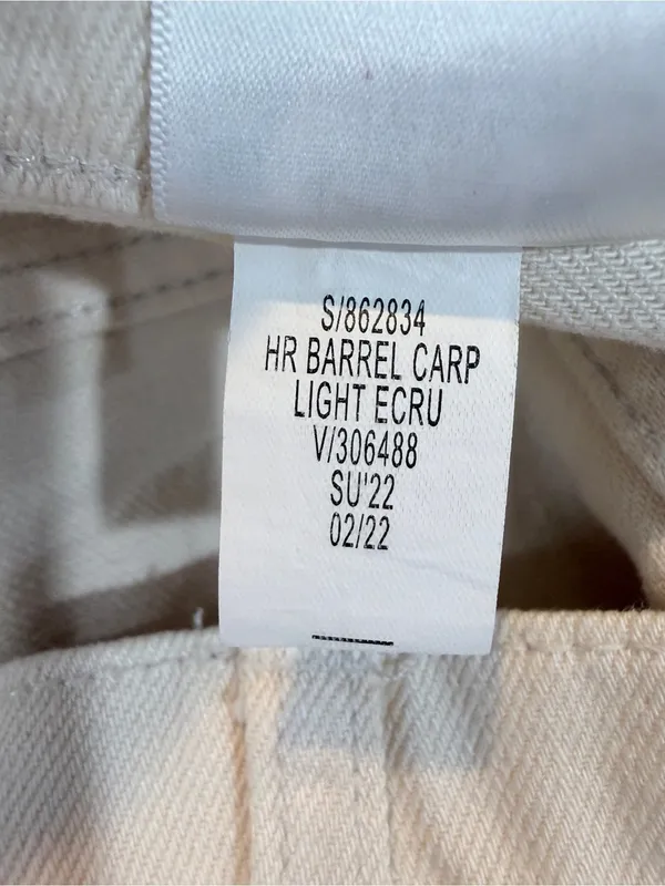NWT Banana Republic‎ Cream Barrel Leg Jeans High Rise Wide Leg Denim 32 14 - Image 10