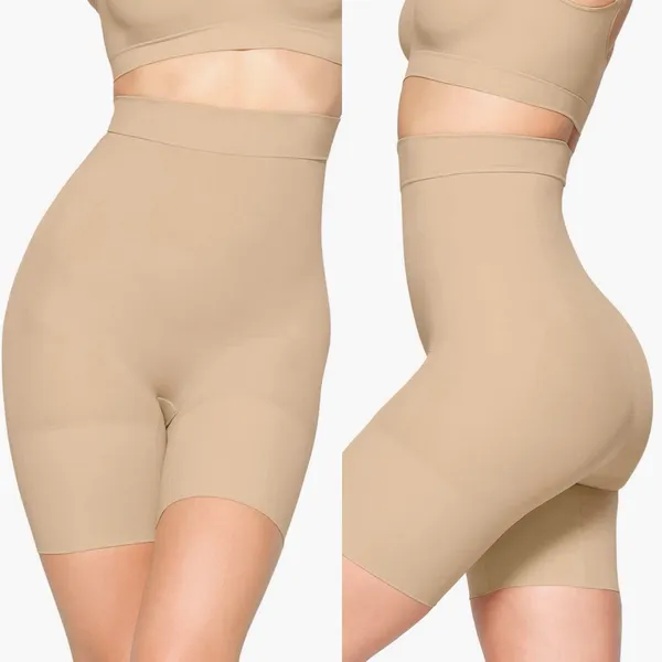 Skims Everyday Sculpt Short Sand Size M Clay‎ - Image 2