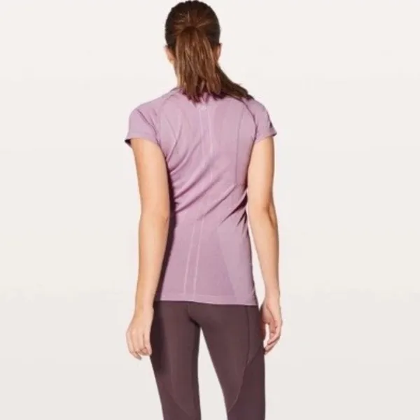 Lululemon Swiftly Tech Short Sleeve Crew Lilac Quartz Size 6 - Image 2