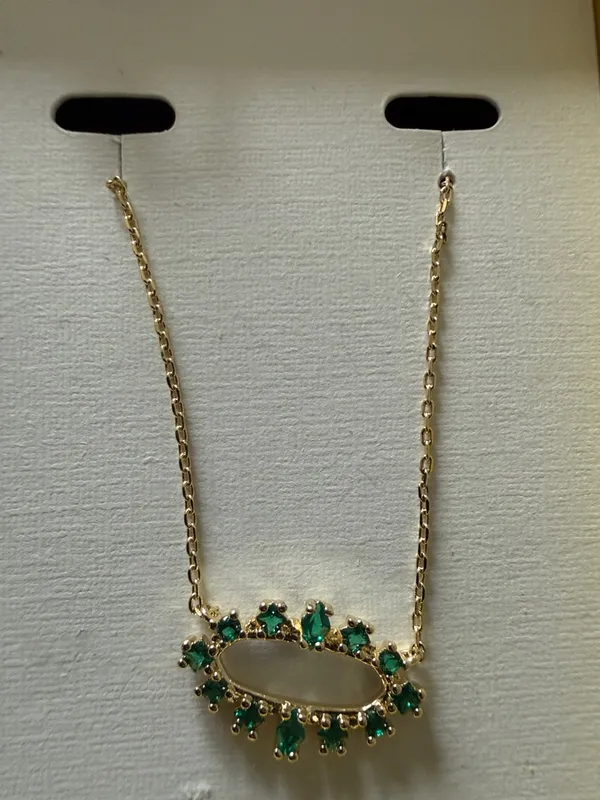 Kendra Scott Eva Gold and Emerald Crystal Necklace & Earring Coordinated Set New - Image 4
