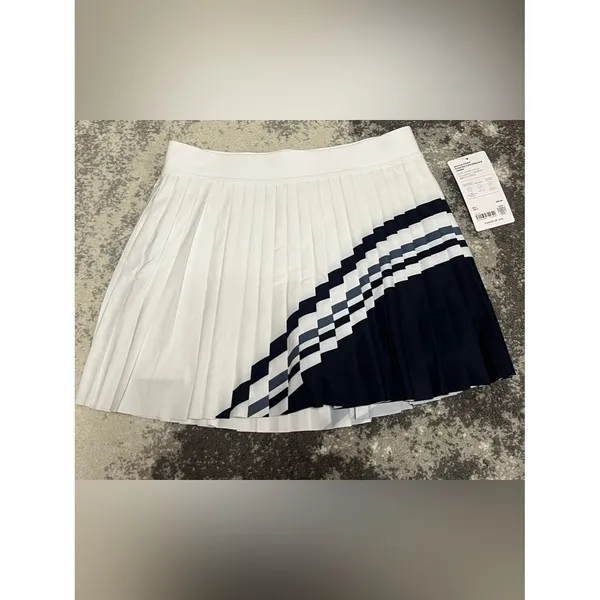 Athleta Match Point High Rise Pleated Colorblock Skort White Navy M NWT - Image 2
