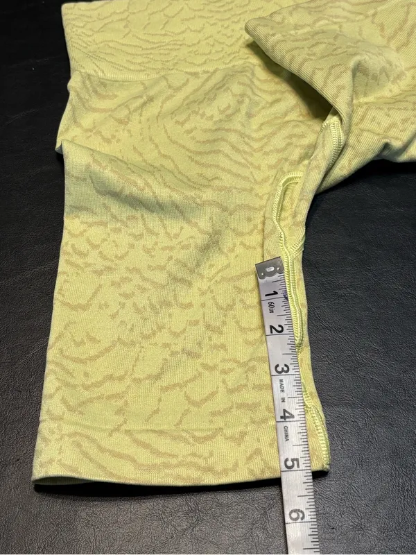 Gymshark Beige High-Waist Animal-Texture Bike Shorts - Image 9
