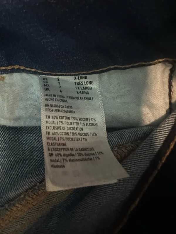 American Eagle Jeans - Image 4
