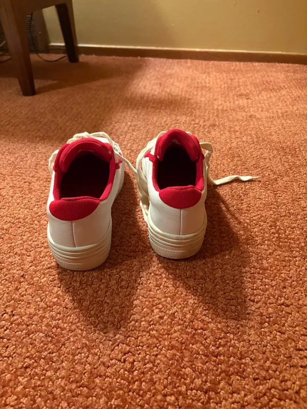 Vintage Husker Women’s Sneaker White Size 10 - Image 3
