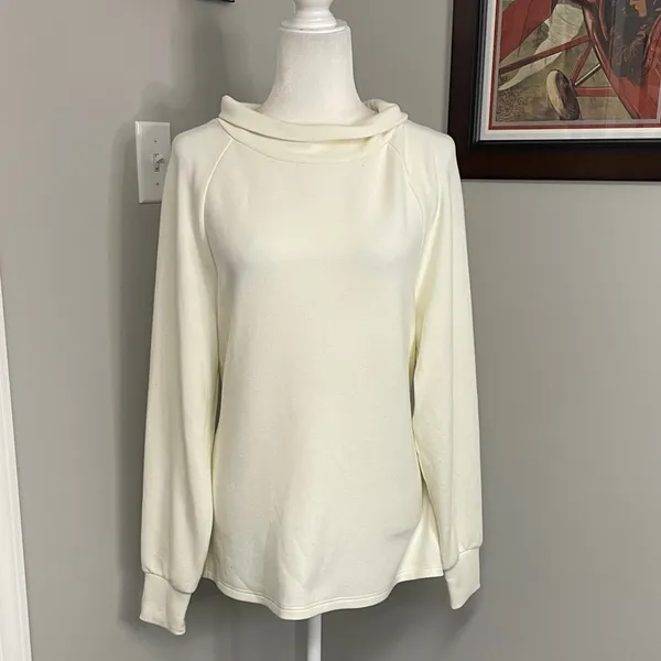 Varley Freya sweatshirt XS ivory cinched adjustable soft - Image 3