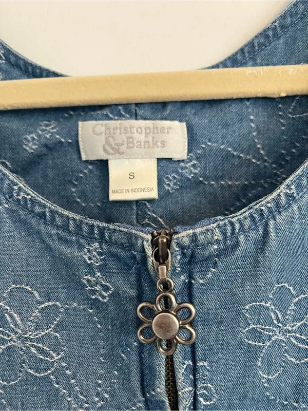 Christopher & Banks Embroidered floral Denim Mini Dress blue Jean size small - Image 6