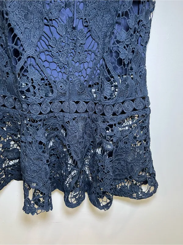 Twosisters The Label Rhia Lace navy Midi‎ Dress with Spaghetti Straps size 4 - Image 6