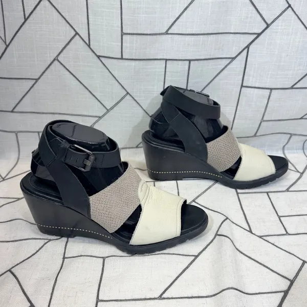 Sorel Joanie Wedge Sandals 10‎ Black Snake Embossed Leather Ankle Strap NL2852 - Image 2