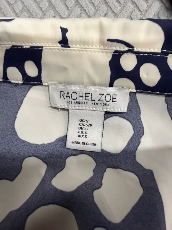 Rachel Zoe Navy Blue And White Front Button Abstract Shirt Size Small - Image 7