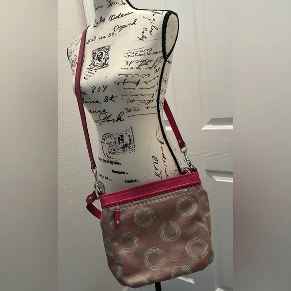 Coach Pink and Beige Signature Crossbody Bag - Image 2