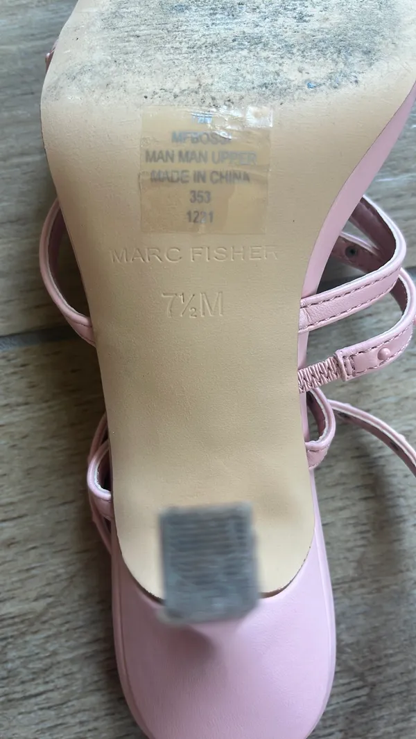 Marc Fisher Pink Heels - Image 3