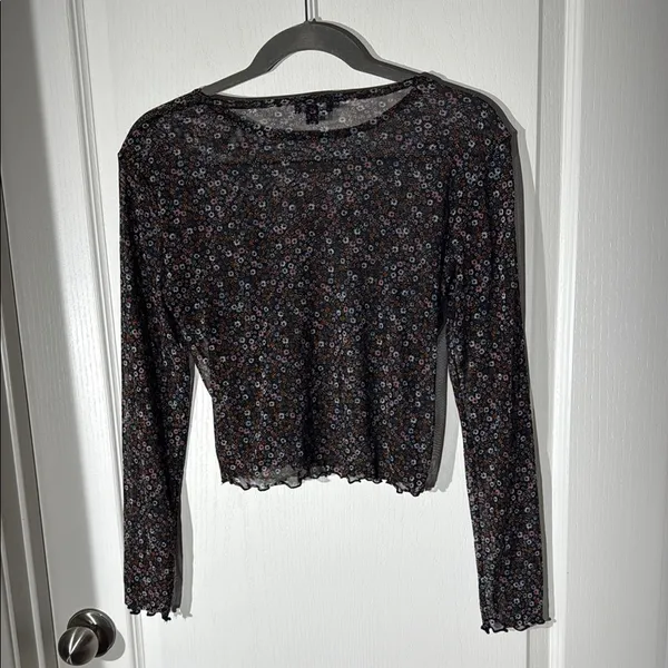 Floral Black Long Sleeve Top Size M - Image 6