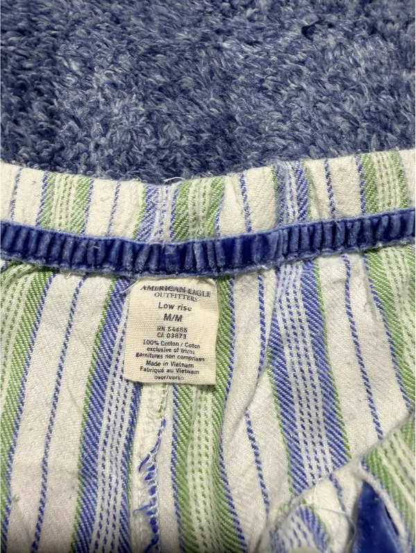 American Eagle Outfitters Women's Low Rise Striped Shorts Medium - Image 2