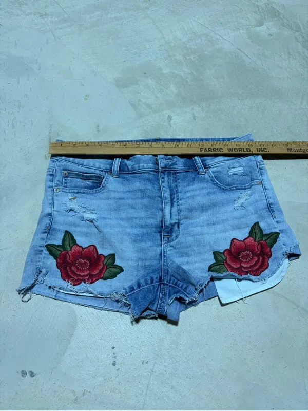 American Eagle Outfitters Blue Denim hi-rise shortie Red Rose Embroidery 14 - Image 6