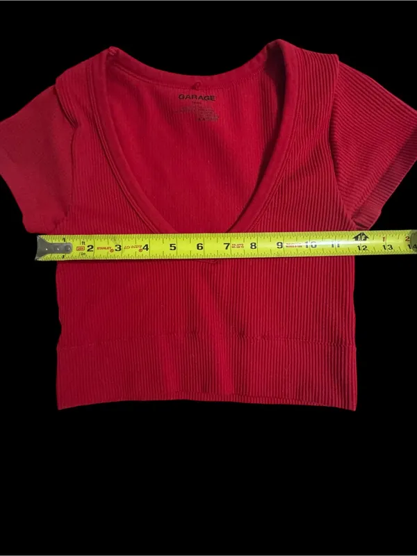 Garage Red Ribbed V-Neck Short Sleeve Crop Top - Image 3