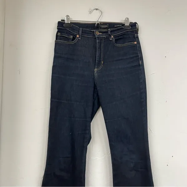 Banana Republic High Rise Flare Jeans Womens 28 Dark Wash Blue Denim Stretch - Image 3