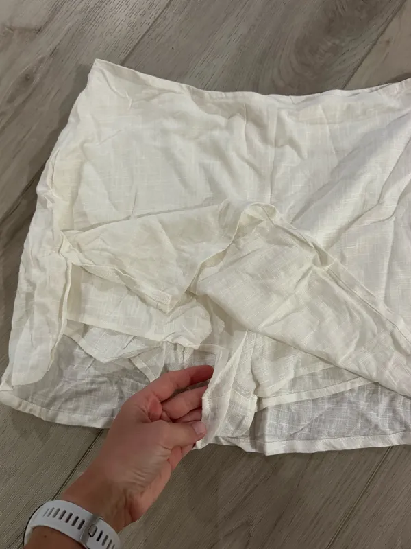 shein white linen mini skirt - Image 3