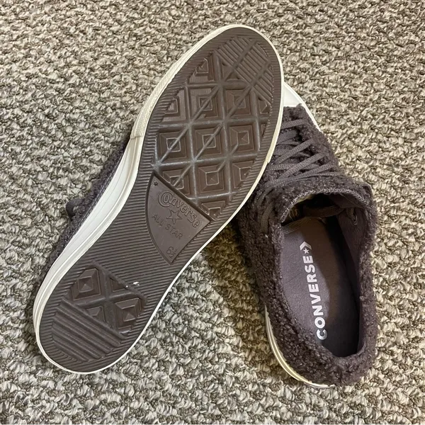 Converse CTAS Lift Ox Violet Ore Sherpa Women's Platform Sneakers 8.5 - Image 5