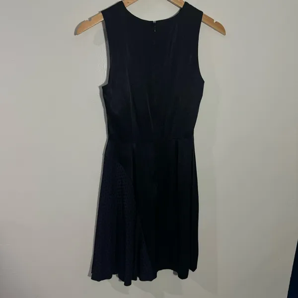 NWT Club Monaco Dallyce Dress Navy Size 00 Minimalist‎ Flowy Effortless Elegant - Image 6