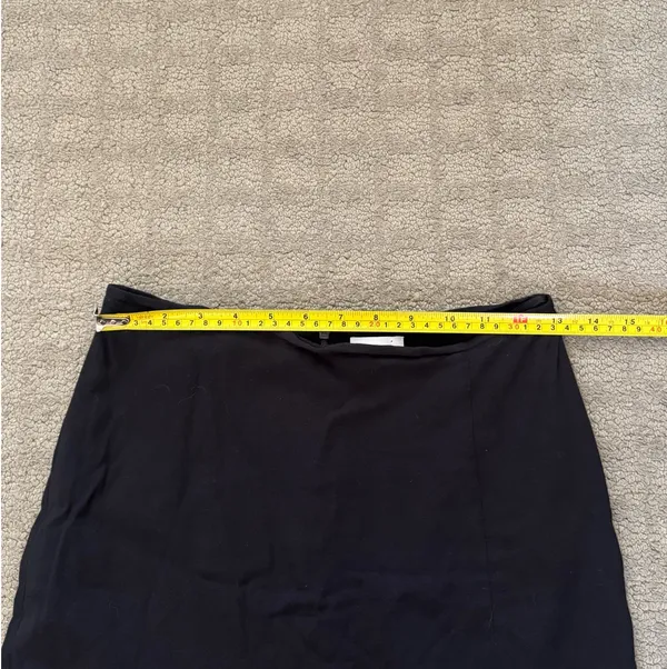 Aritzia Mini Skirt Sunday Best - Image 6