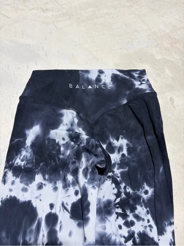 Balance athletica Tie-Dye High-Waist Leggings - Image 4