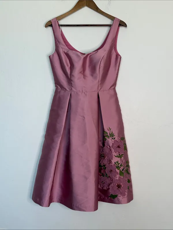 Kay Unger Rebekah Floral Appliqué Satin Fit Flare Midi Dress Pink Size 6 - Image 2
