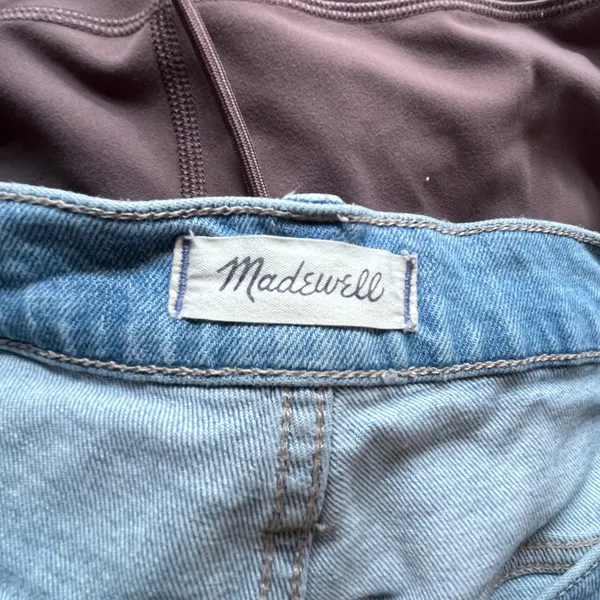 Madewell The Perfect Vintage‎ Jean Light Wash Raw Hem Denim NB068 Womens 32P - Image 3