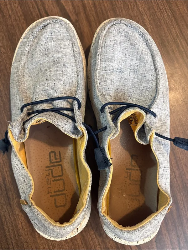 Hey Dude Size 9 Wendy Chambray White Blue Casual Slip-On Shoes - Image 3
