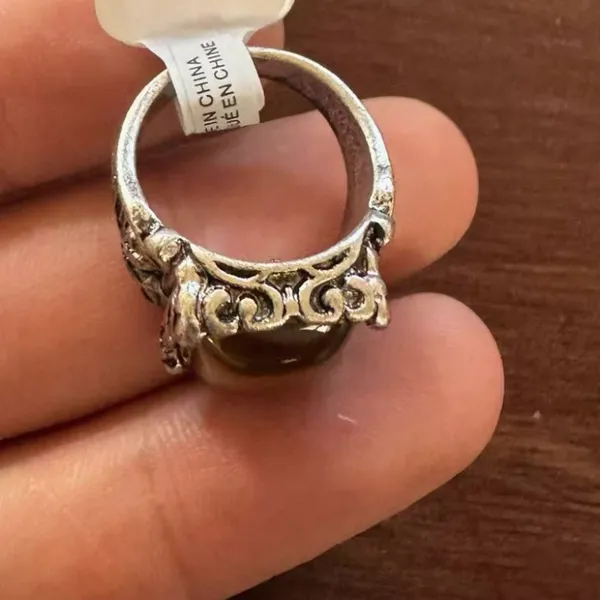 Free people Elegant Silver and Yellow Stone Ring - Image 2