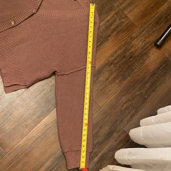 Cozy Brown Women's Cardigan Size L - Image 10