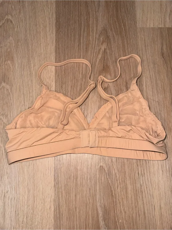 Quince Beige Second Skin Crossover Bralette - Small - Image 2
