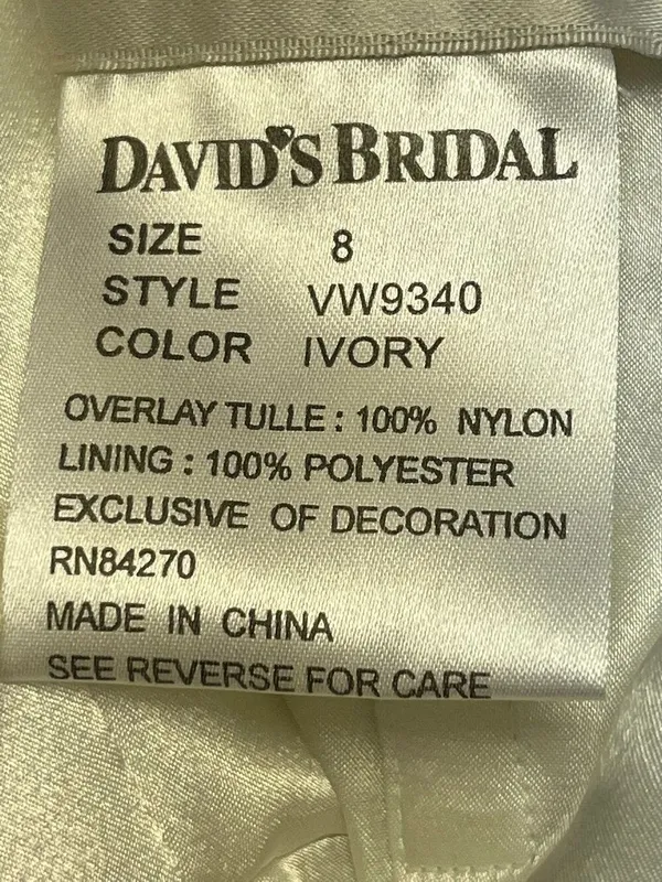 David’s Bridal Galina Ivory Wedding Dress- Size 8 - Image 8