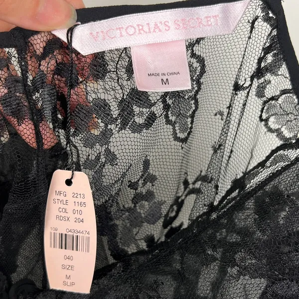 NEW Vintage Victoria’s Secret Sheer Black Lace Tie Front Cami M Y2K Deadstock - Image 4