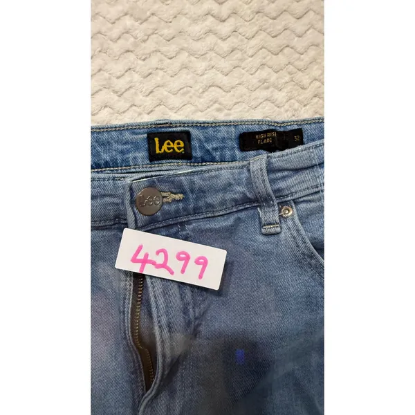 Lee Womens High Rise Flare Jeans Light Wash Blue Denim Size 32 - Image 9