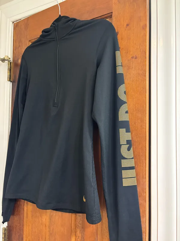 Nike Black Zip Up Long Sleeve - Image 3