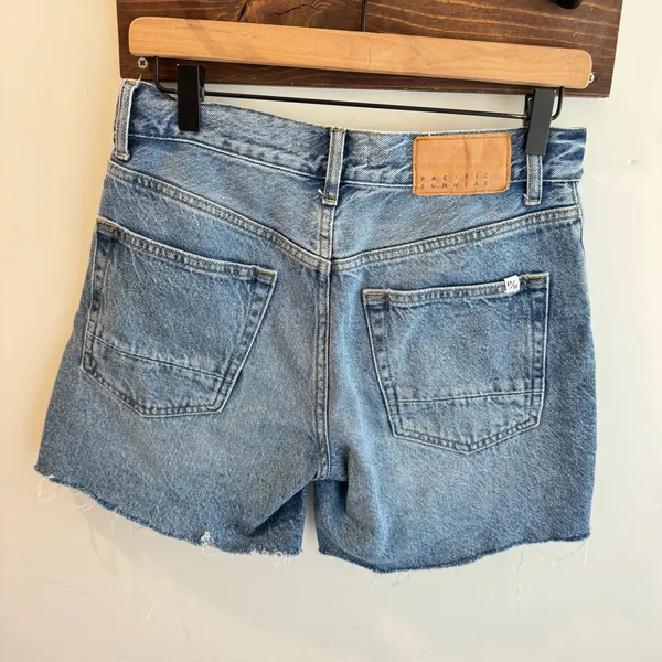 Pacsun‎ Denim Cut Off Shorts Size 28 - Image 2
