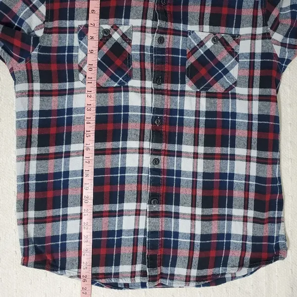 American Rag SOFT Red & Black Long Sleeve Button Up Women Size‎ L Flannel Shirt - Image 5