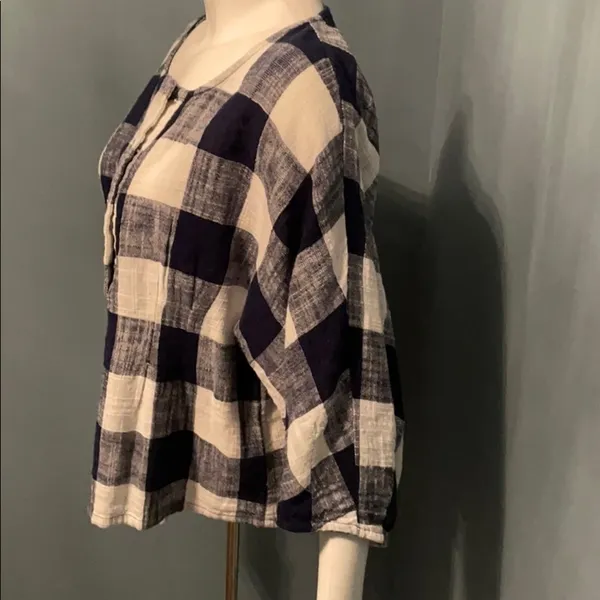 Zara Navy & White Check Linen Blouse size medium - Image 7