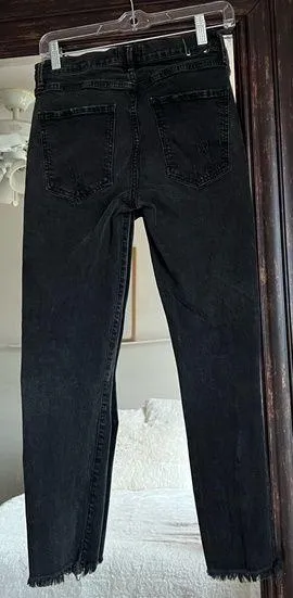 Agolde Black Sophie High Rise Crop Jeans - Image 2