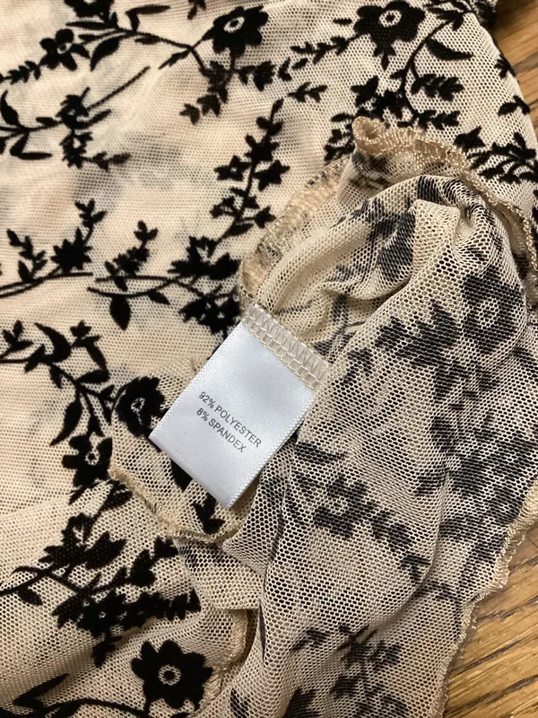 Ava Lane Beige and Black boho chic floral mesh layering top size Large - Image 11