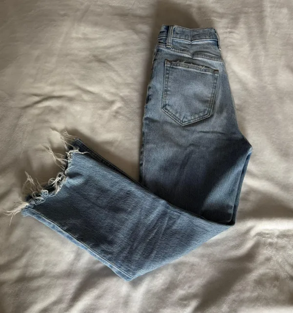 Abercrombie Kick Flare Jean Petite - Image 2