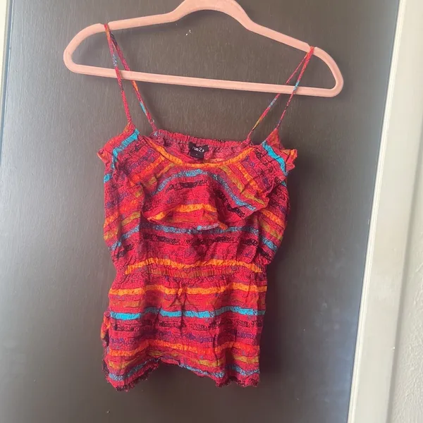 Rue 21 Festive top - Image 11