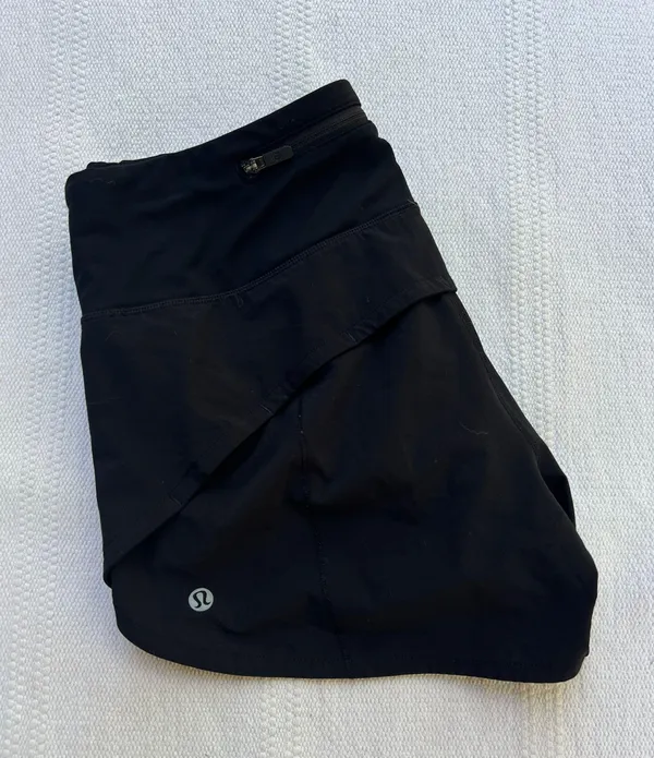 Lululemon shorts Size 4 Tall - Image 2