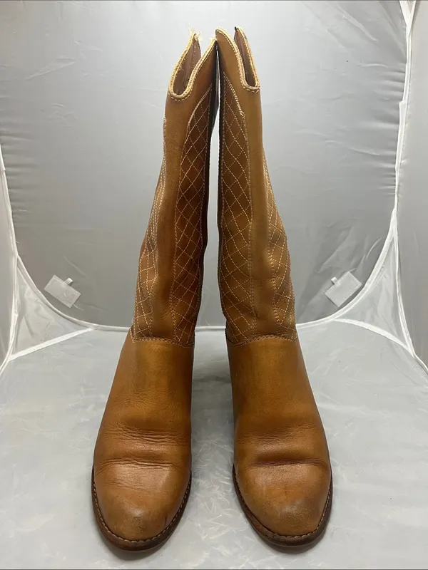 Women's 80s Vintage Tan Leather Mid-Calf Heeled Western Boots - Size 7B - Image 3