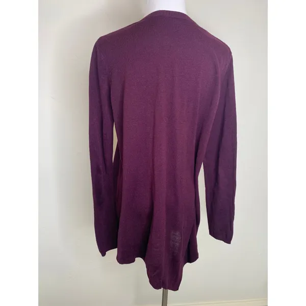 French Connection Burgundy V Neck Sweater Asymmetric Hem Sz Small - Image 2