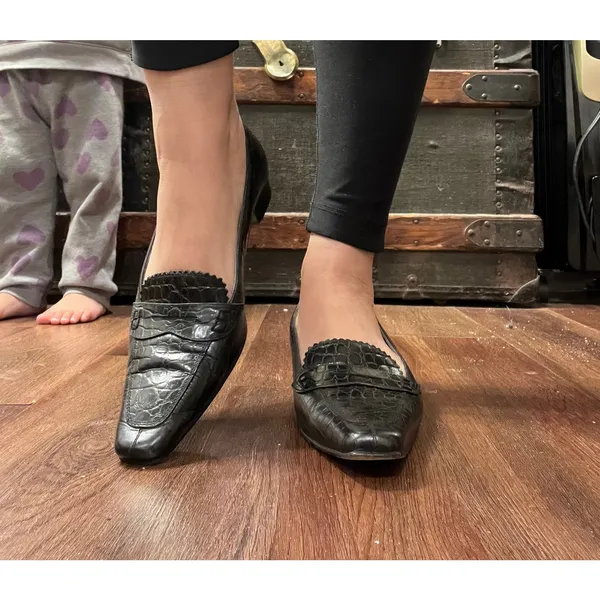 Vintage Talbots Black Croc Embossed Leather Loafers Size 7 90s Minimalist - Image 6