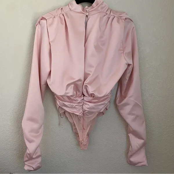 House of CB Giselle Blush pink Satin Bodysuit size‎ XS NWOT - Image 7